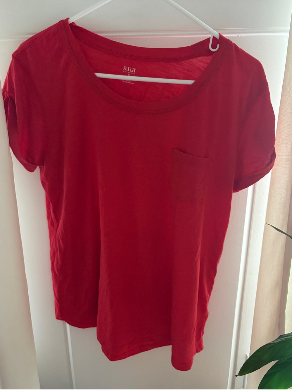 A New Approach a.n.a. Red Shirt Size M